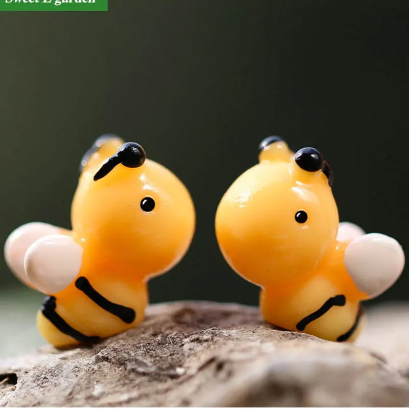 2PCS Mini Resin Snail Horse Bird Honeybee Rabbit Frog Cow Pig Hamster Figurines Farm Animal Miniature Fairy Garden DIY Craft