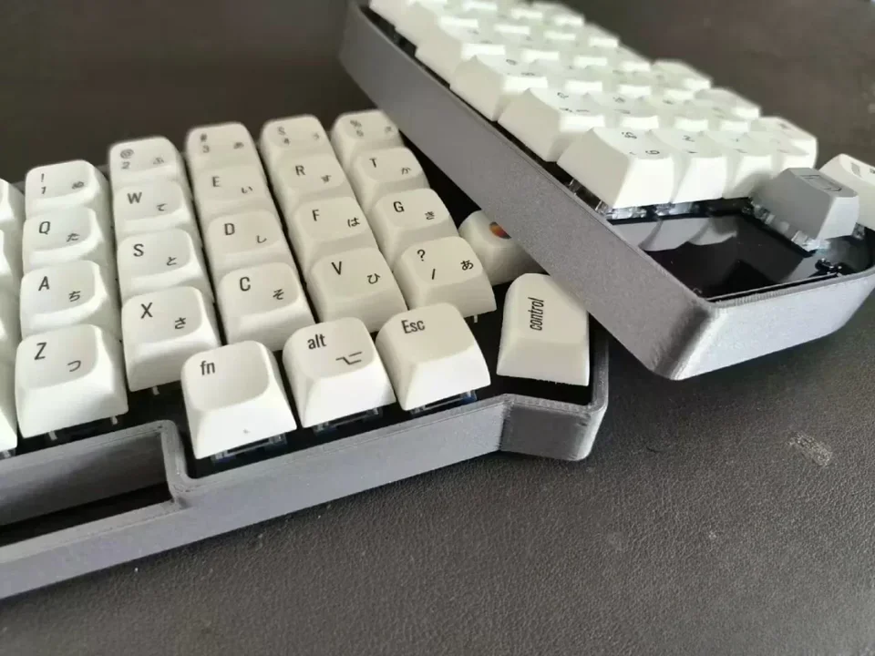 Lily58 ワイヤレス分割キーボードキットカスタム人間工学に基づいた Lily58 ワイヤレス分割キーボードキットカスタム人間工学に基づいた