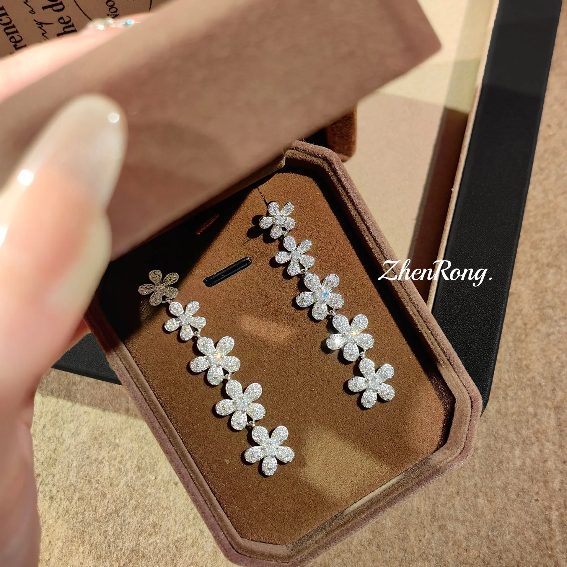 S925 sterling silver stud earrings cold drop feeling flower full diamond flower earrings fringed earrings temperament