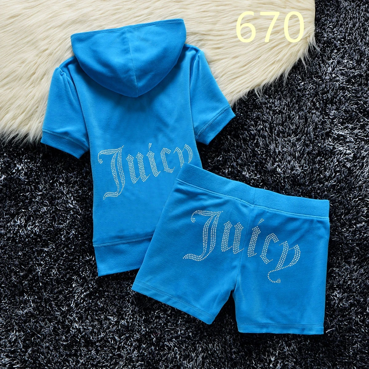 Summer JUICY Velvet Tracksuit Women Short Suit Casual Outdoor Sports Hooded Short Sleeve Jacket 2pc Fashion Girls Sexy Shorts 2p