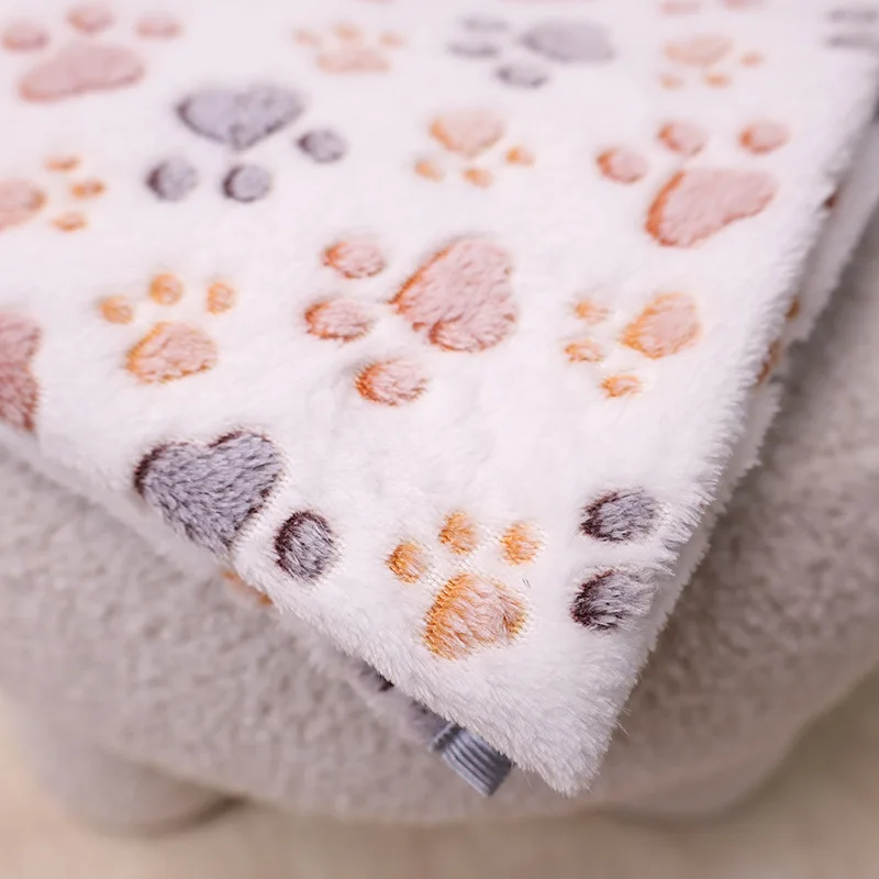 Letti per cani Tappetini Prodotti per animali Impronte di gatto Coperte per cani Cuscini per cuccia Coperte per cani calde in pile Forniture per animali domestici Tappeto per la casa Zerbino