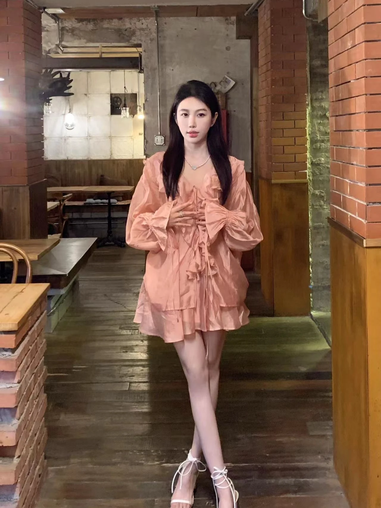 

Amor ed Salmon Color irt Top White Highlighting Blouse f Skirt Capri Pants Set Two Piece Set Women's Faion