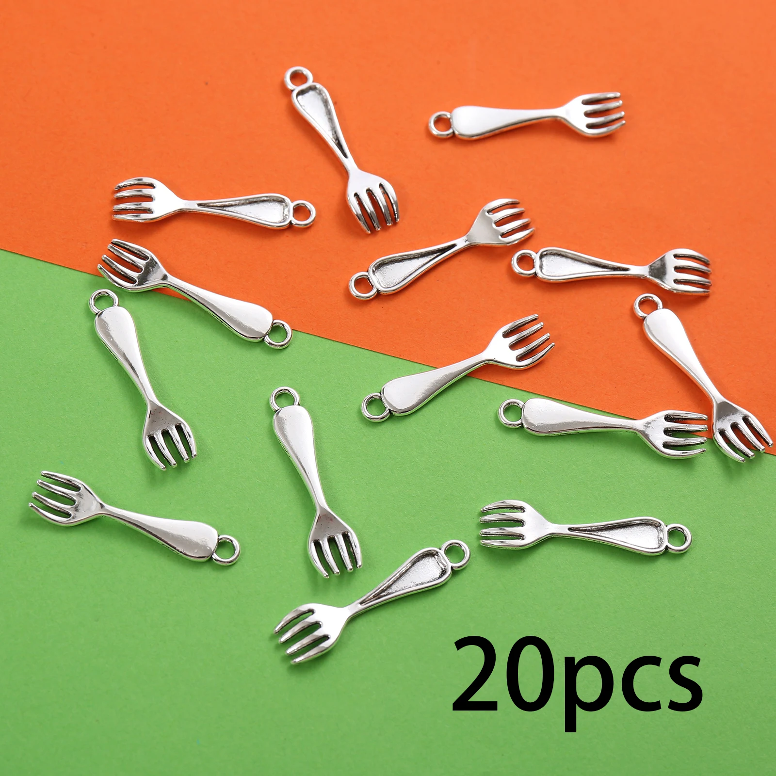 20 Pieces of Mini Three-Pronged Fork Charms, Simple Western-Style Small Fork Pendants, Suitable for DIY Bracelets, Necklaces, Earrings, and Handmade Beaded Jewelry Accessories
