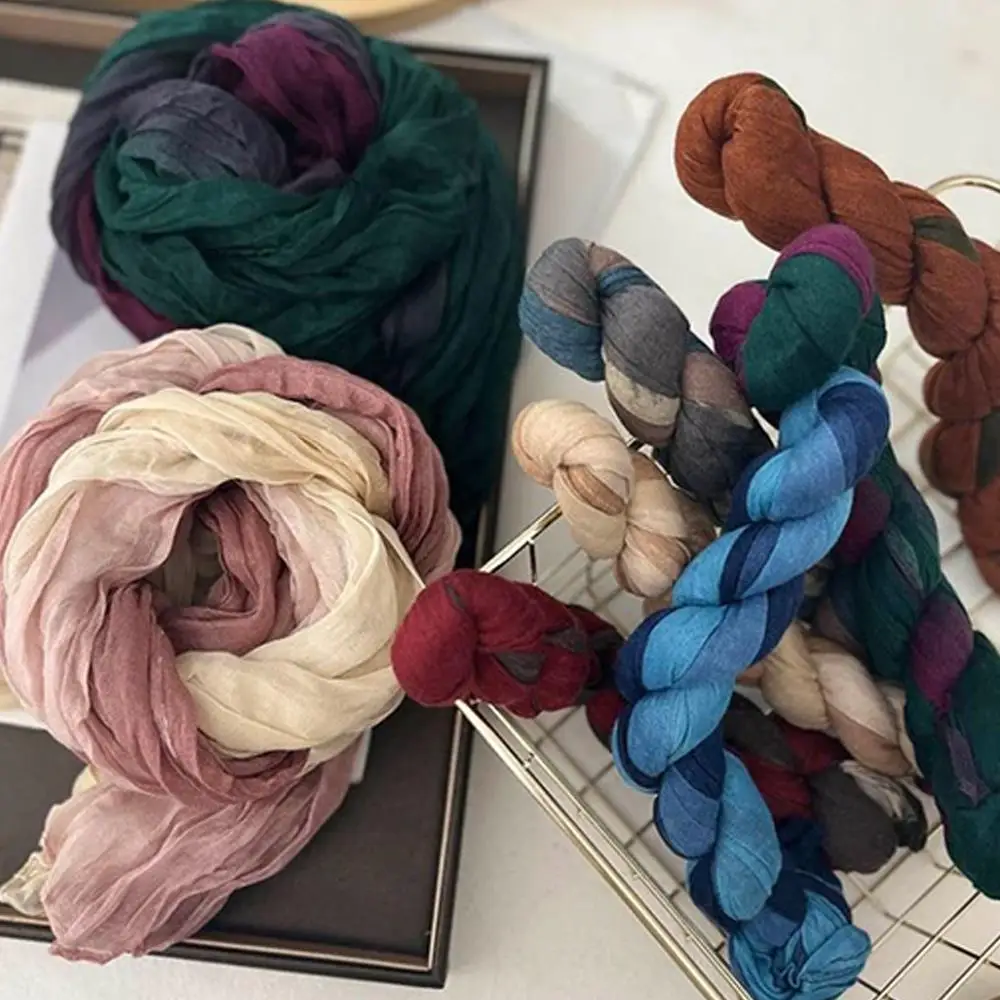 Muslimischer Crinkle-Hijab-Kopftuch, dünner langer Streifen-Kopftuch, Batik-Baumwoll-Leinen-Schal, modische, schlichte, zerknitterte Schals mit Farbverlauf