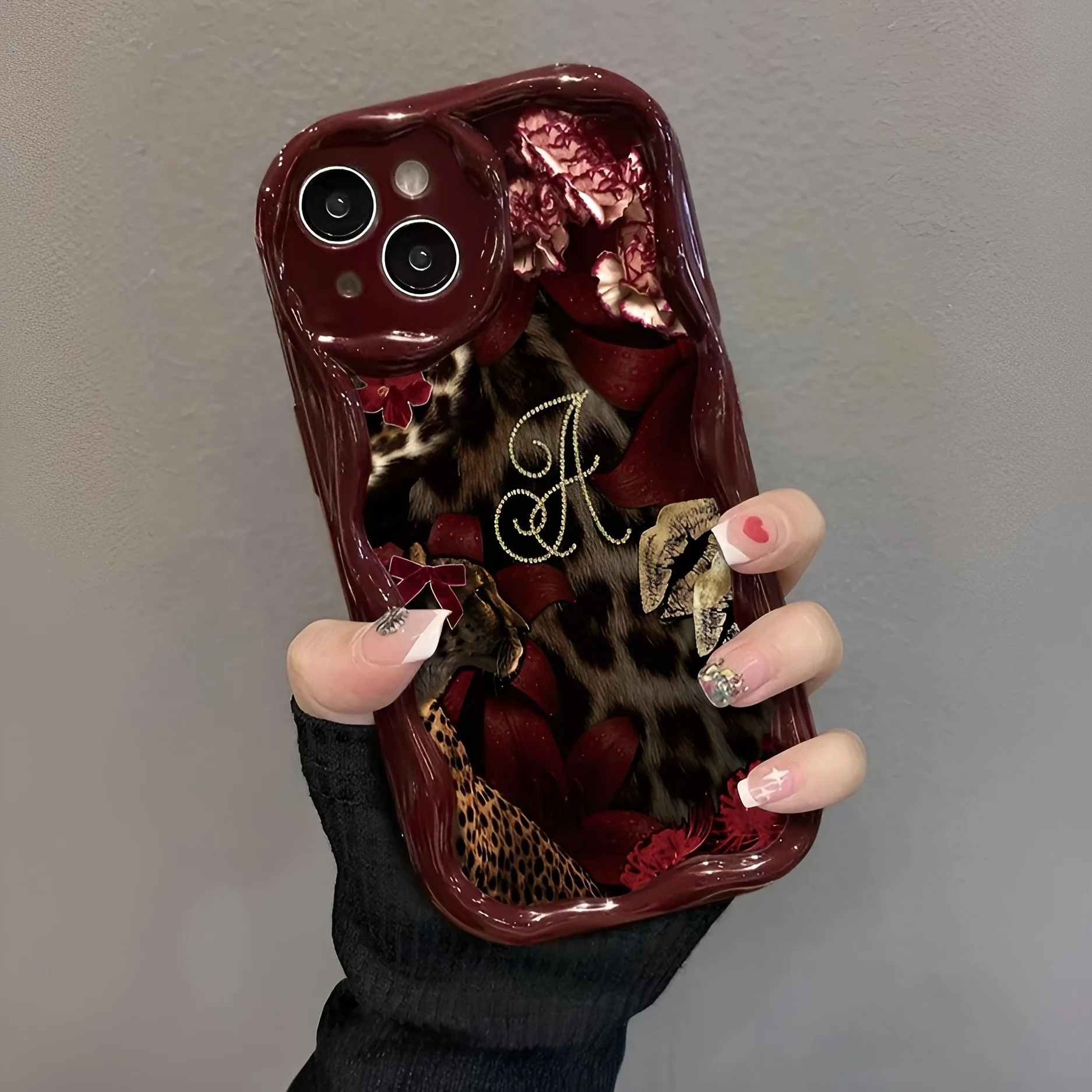 Retro Burgundy Leopard Rose Pattern Wavy Frame Phone Case For iPhone 17 16 15 14 13 12 11 Pro Max Plus Air Shockproof Soft Cover - view 3