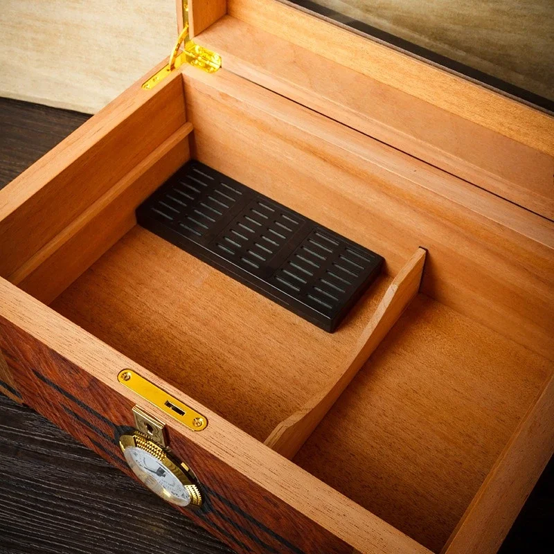 Humidor, Cedar Wood Patchwork Painting Window Humidor, Moisturizer