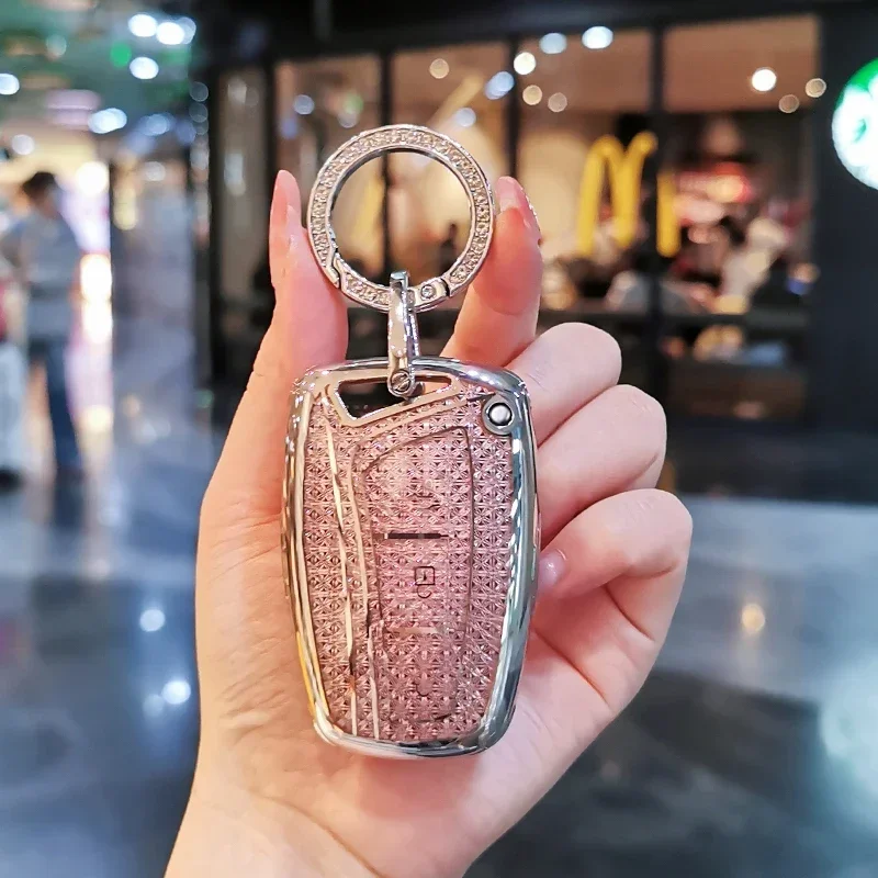 

Suitable for Hyundai New SantaFe Keycase 13-17 Grand SantaFe Equus Azera Genesis ix45 Keycover Keyshell Keychain car cute bear