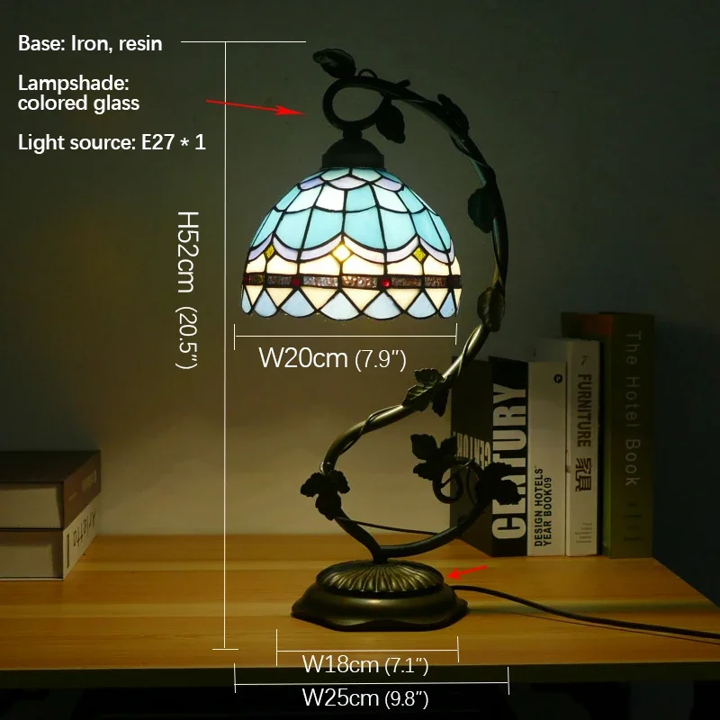 Illa tiffanyテーブルランプ、アメリカレトロリビングルームベッドルームランプ、豪華なヴィラホテルステンドグラスデスクランプ