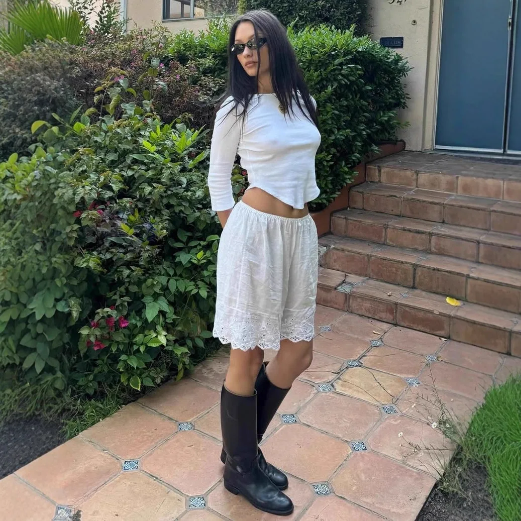 COU  Boat Neck Cropped Top with Lace Trim & Black Retro Flared Sleeves Slim Fit Asymmetric White 3/4 Sleeve Off-Shoulder Blouse,