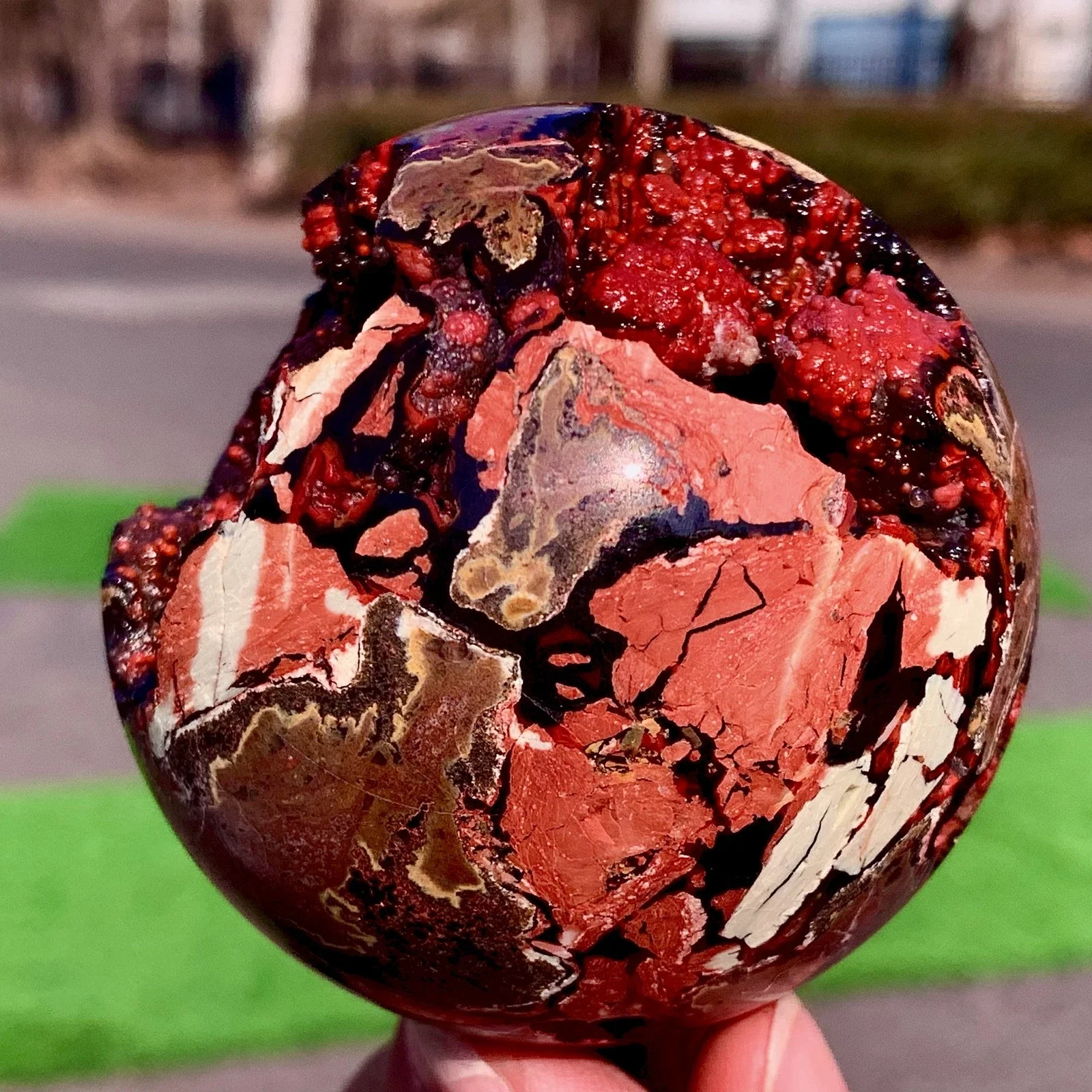 Natural South Red  Crystal Quartz Cluster, With Healing Energy, Energy Sphere, Suitable For Home And Office Decoration, Demagnet