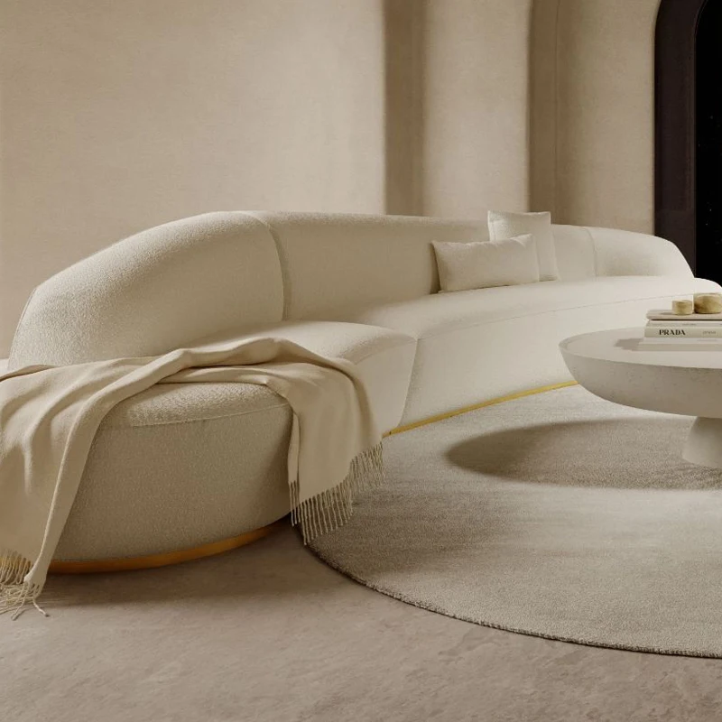 

Curved sofa is light, luxurious and simple. Small-sized lambswool three-person fabrics in the living room.