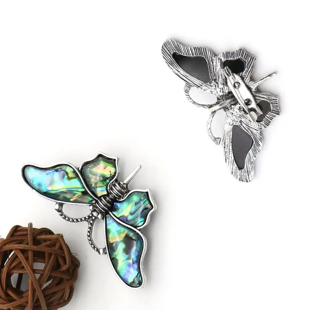 

Silver-color Butterfly Shape Brooch Exquisite Natural Abalone Shell Inlaid Pendants Handmade Fashion Necklace Jewelry Gift 1 Pc