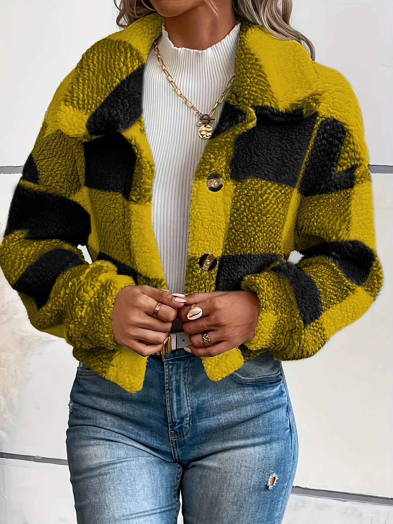 Elegantní kostkovaný plyšový kabát - Teplý design s knoflíky vpředu s dlouhými zateplenými rukávy - Módní zimní termo oblečení pro ženy - náhled 4