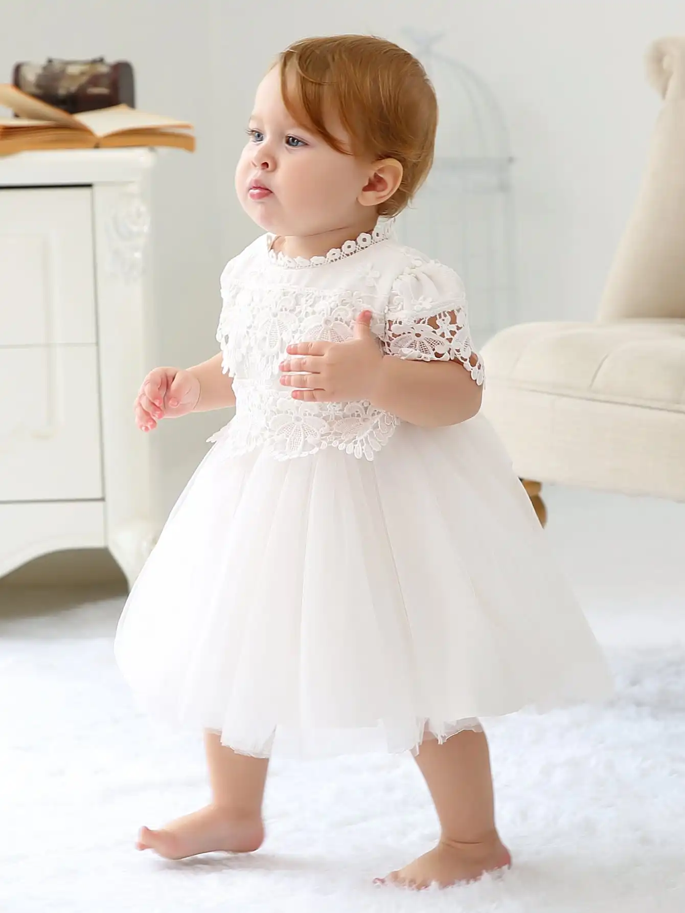 Wholesale Christening Gowns Baby Christening Dress Birthday Outfit for Baby Girls 3 Months Baby Dress