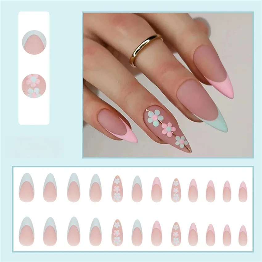 24Pcs/Set Medium Long Round Head Fake Nails Tips Light Curry Glitter Heart Design Wearing False Nails French Paste Press on Nail