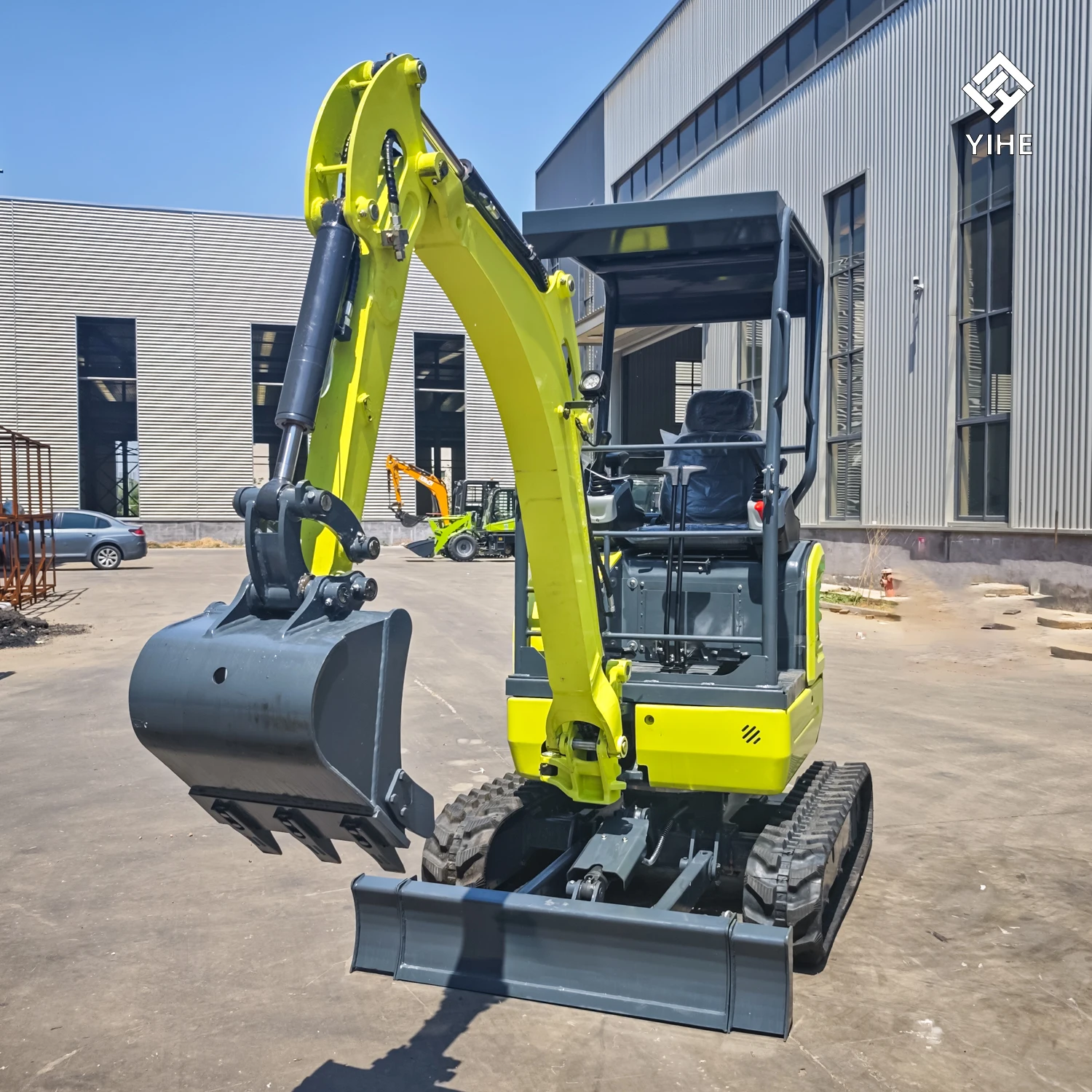 2 Ton Long Reach Mini Excavator Diesel Crawler Digger with Extended Boom Steel Track for Demolition Construction