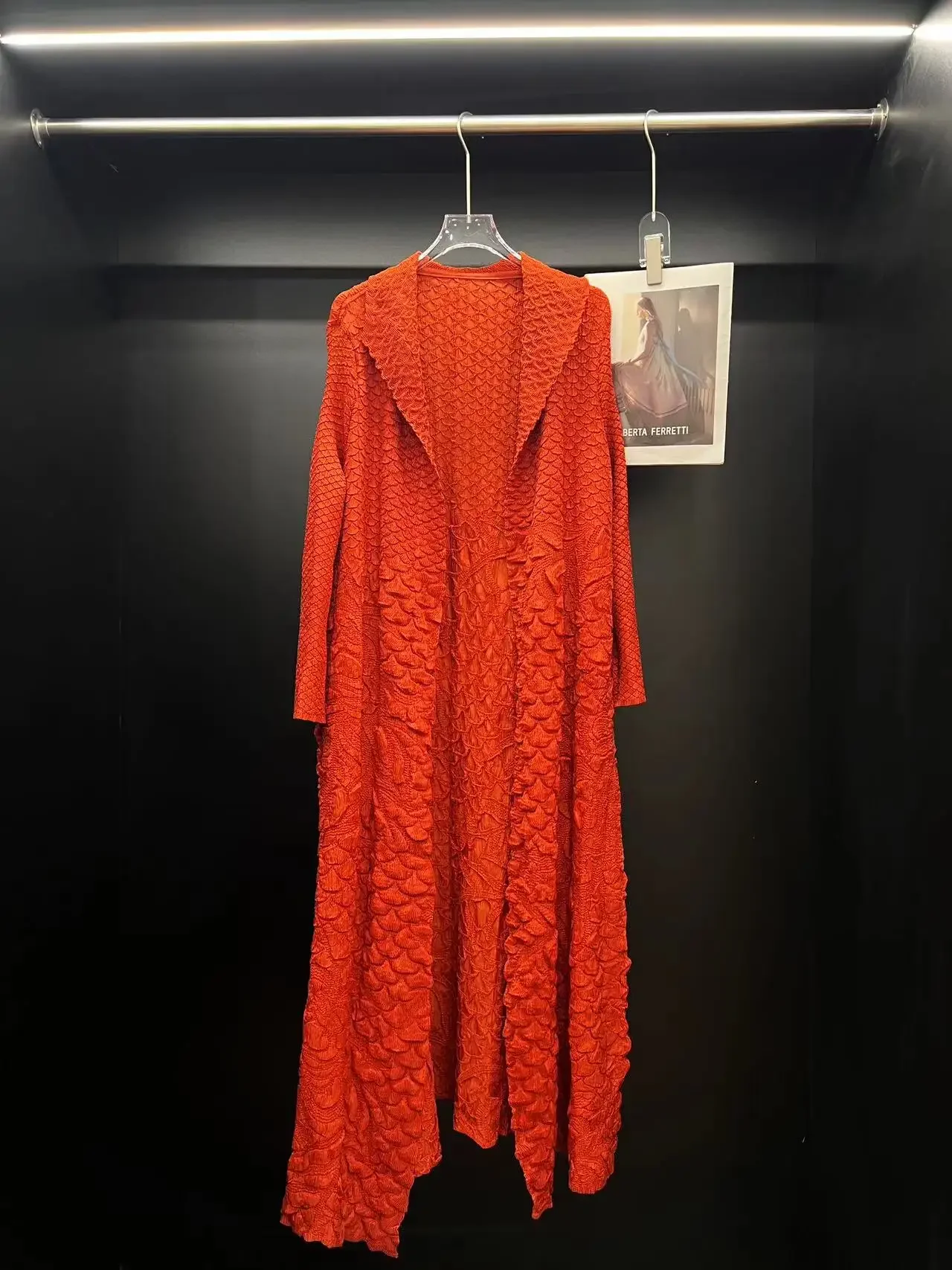 Miyake 2023 Zomer Nieuwe Mode Casual Peplum Ontwerp Gewaad Kleding Effen Kleur Geplooide Lange Mouw Vest Vrouwen Jurken