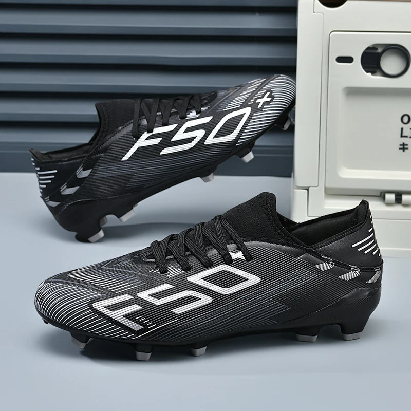 Men's Soccer Sneakers Outdoor Lawn Training shoes Cleats Men's football boots Professional FG Youth Soccer shoes 35-45