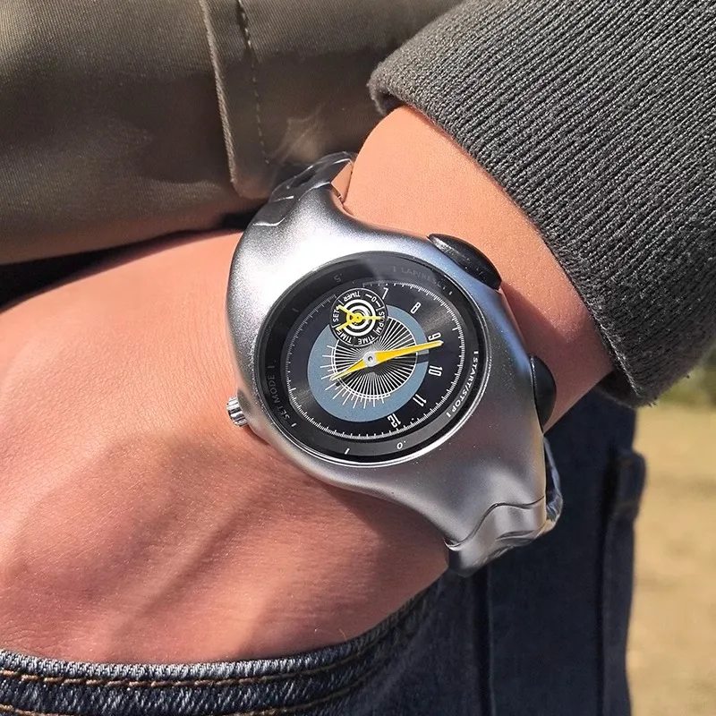 Silver Yellow