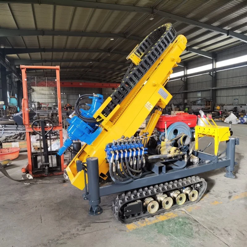 Hydraulic guardrail pile driver, roadside safety pile driving equipment, impact guardrail pile driver