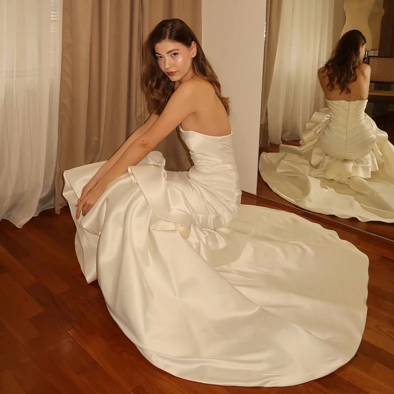 Eightree White Mermaid Wedding Dresses 2026 Strapless Ruffled Satin Evening Wedding Gowns Elegant Bridal Prom Dress Customized