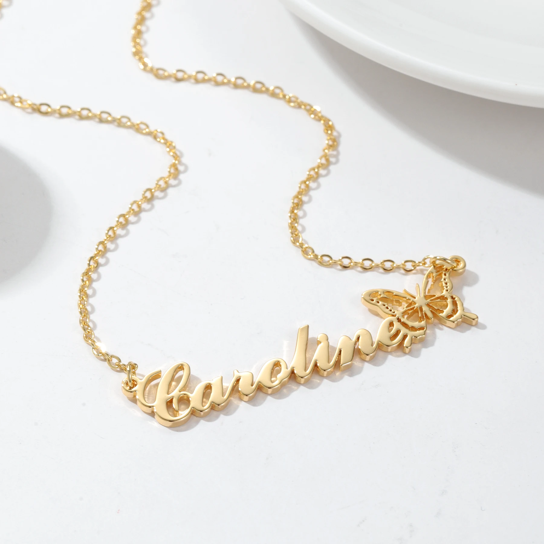 Liontin Nama Personal Kalung Kupu-kupu Kustom untuk Wanita Hadiah Perhiasan Mode Baja Tahan Karat Rantai Tulang Selangka Indah