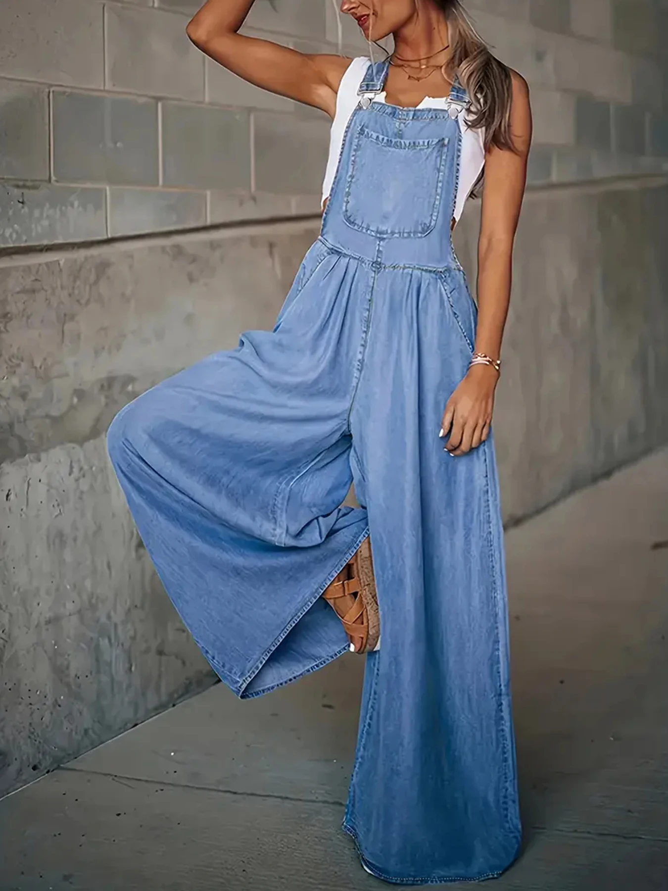 Fashionable Sleeveless Denim Jumpsuit - Loose Fit With Side Pockets And Adjustable Shoulder Straps - Versatile Day And Night Clothing