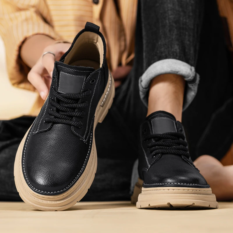 ​ حذاء بدون كعب رجالي جديد لعام 2025 - حذاء رياضي أبيض كلاسيكي، مسامي وممتص للصدمات، مريح خفيف الوزن، متين وغير قابل للانزلاق، عصري