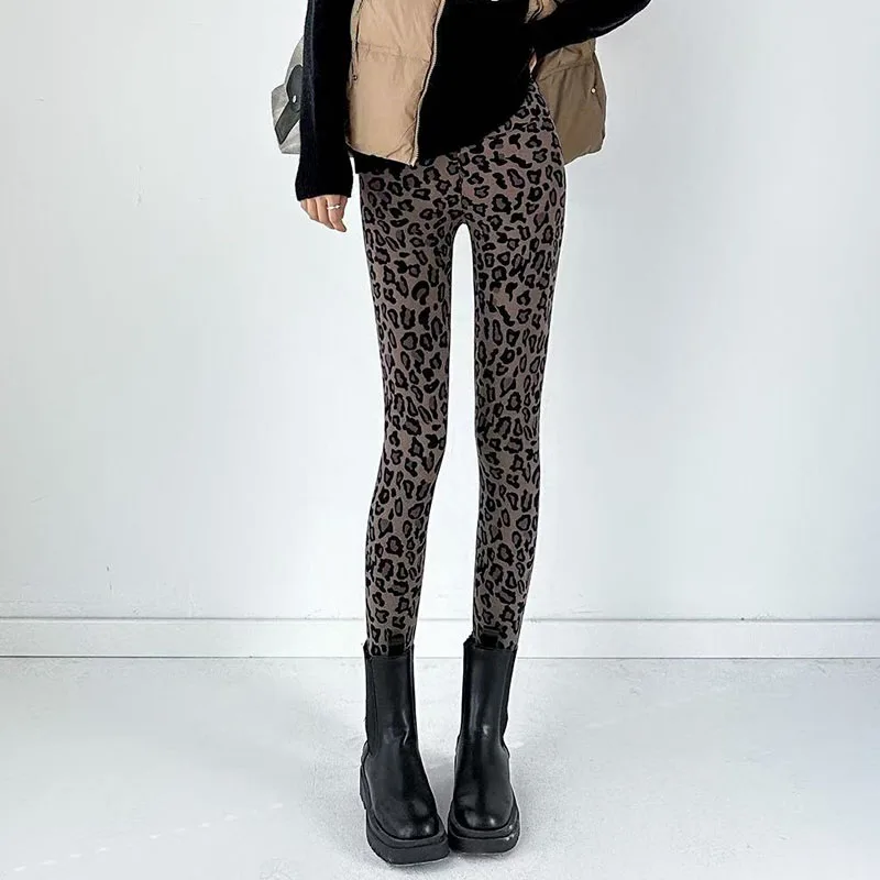 Leggings femininas de cintura alta de lã de leopardo para outono/inverno, calças lápis de fitness sexy