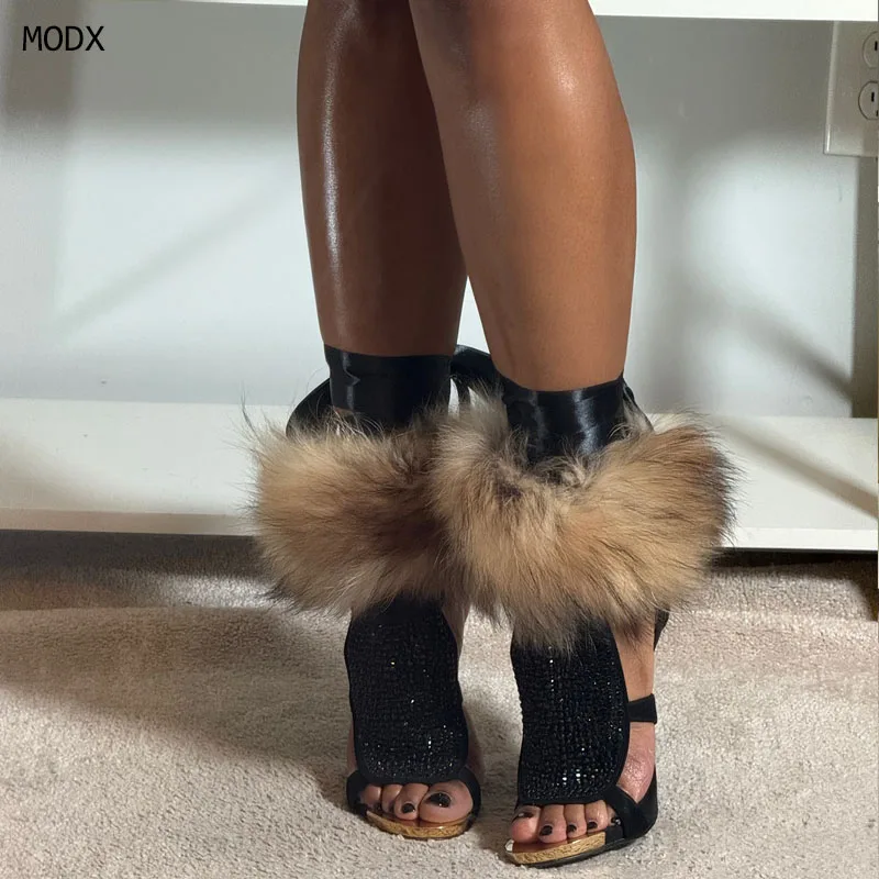 

Женские летние босоножки 2026 Crystal Queen, пушистые, с открытым носком, на шпильке, на высоком каблуке, с мехом и перьями, свадебные туфли, большие размеры до 44