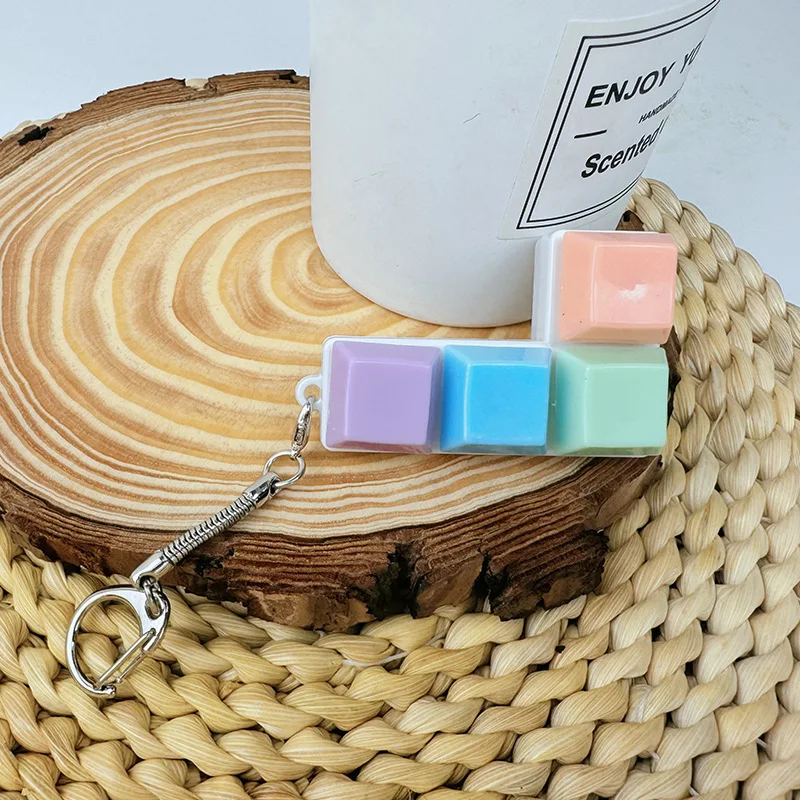 keychain aud Clicking Keychain Pendant – Keyboard Keycap Finger Squeeze Decompression Toy, Creative Charm for Bags