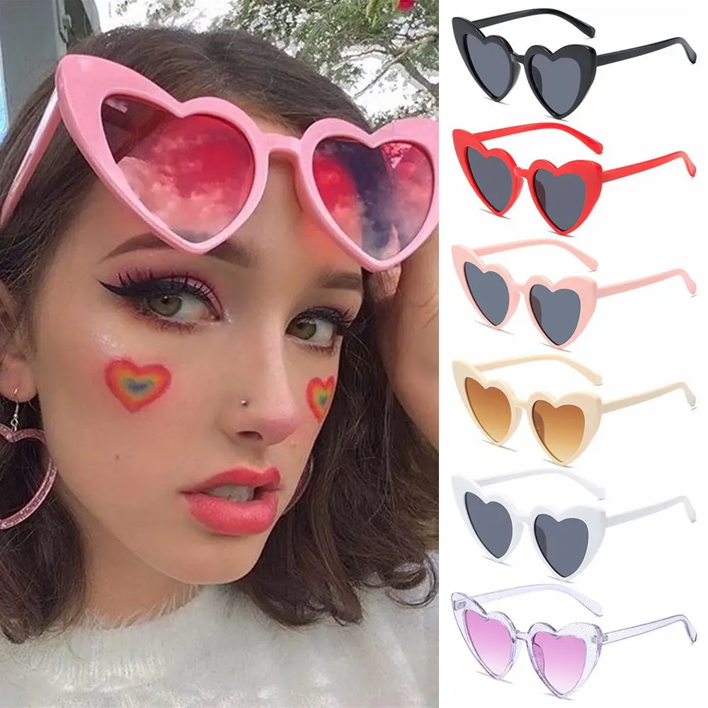 Retro Women Clout Goggle Heart-Shaped Sunglasses Vintage Sunglasses Eyewear UV400 Protection