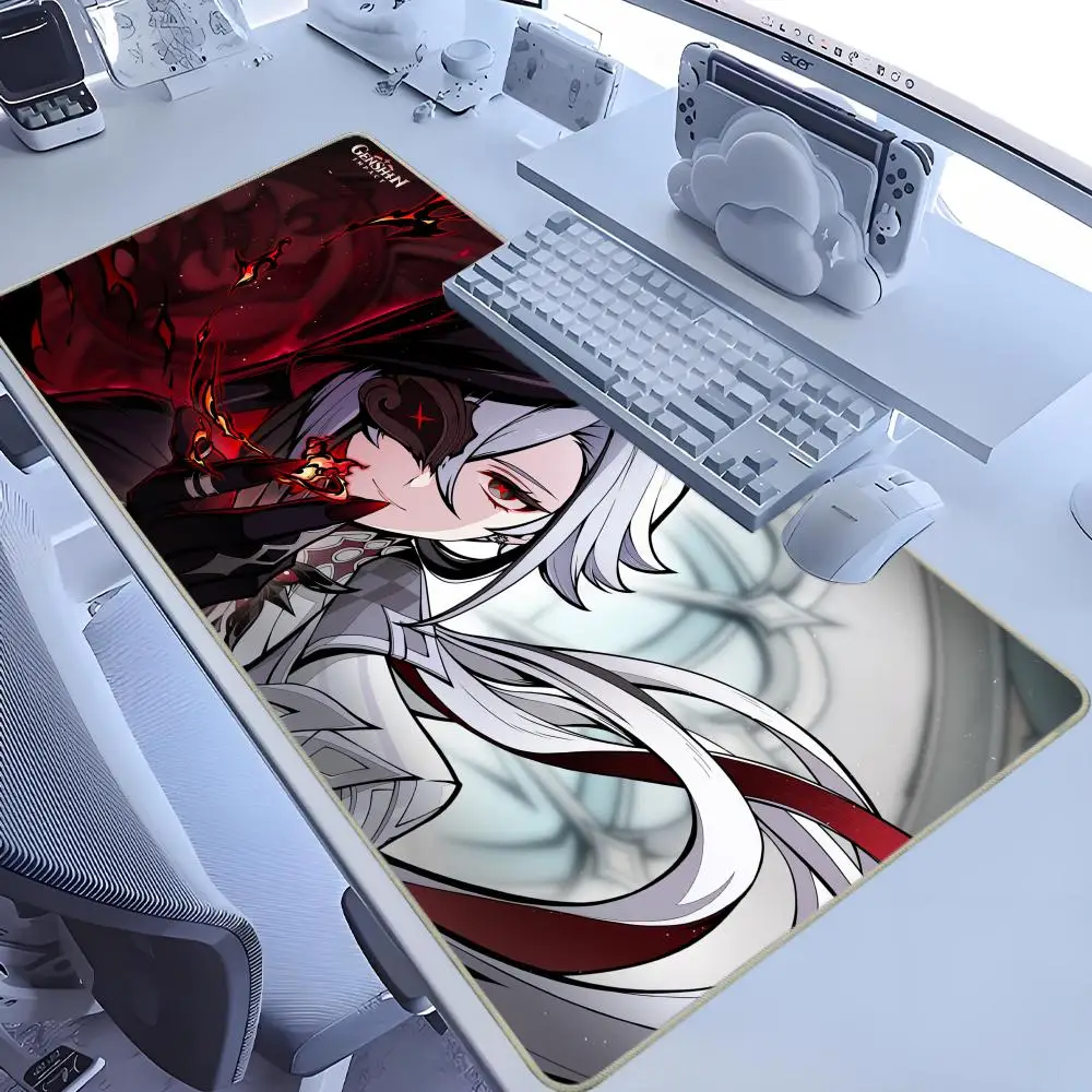 الكثير من الصور الجميلة Genshin Impact Arlecchino Mousepad الكمبيوتر المحمول لوحة ماوس الألعاب كبيرة الحجم حصيرة مكتبية لوحة المفاتيح سجادة ناعمة