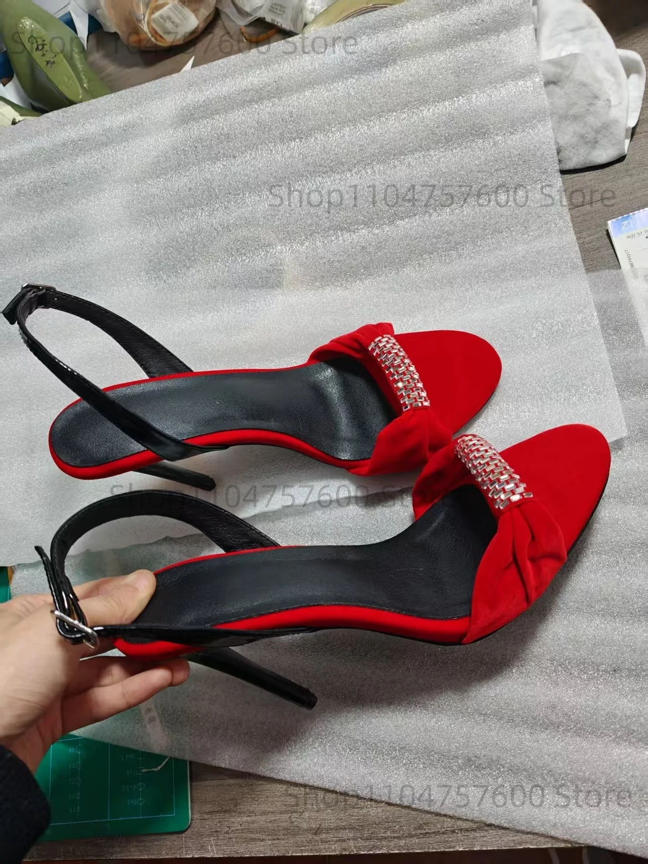 

Women's Velvet Stiletto Heel Sandals Rhinestone Detail Ankle Strap Luxurious Sparkling Rhinestones Elegance Parties Wedding Shoe