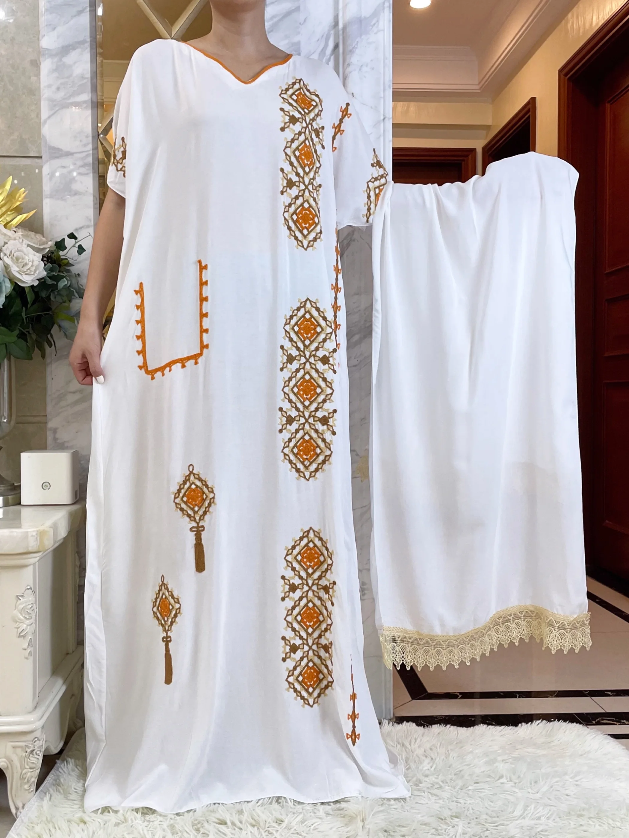 

Latest Summer African Lady Dress With Big Lace Scarf Cotton Embroider Loose Floral Boubou Maxi Islam Women Short Sleeve Abaya