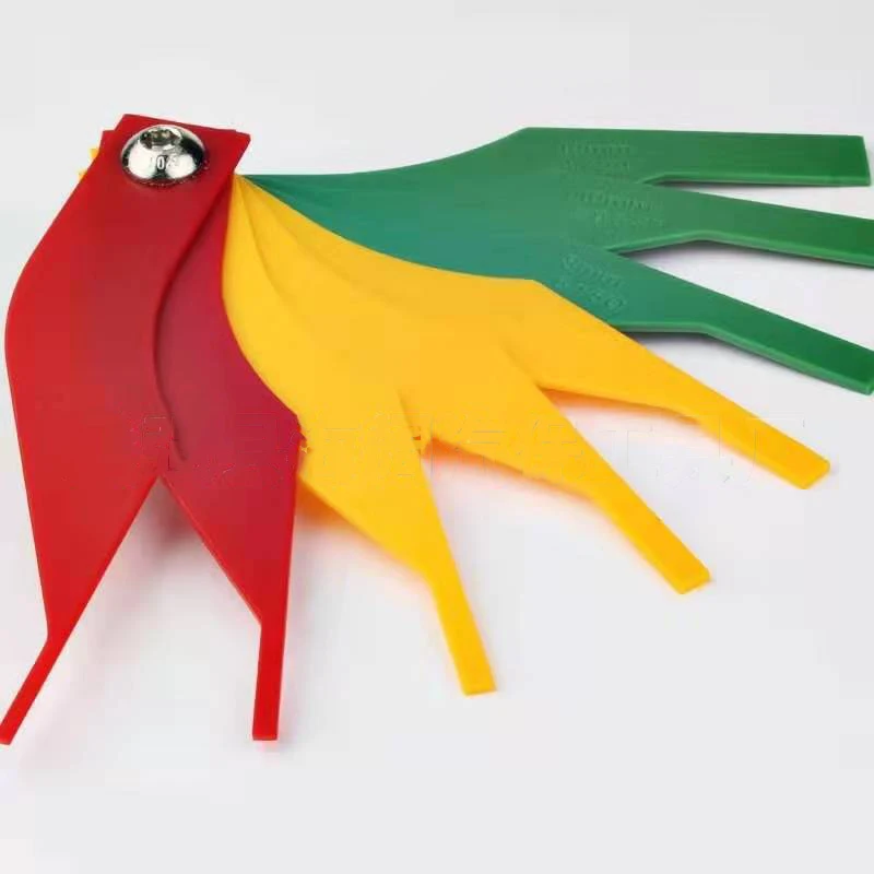 Outil de mesure de plaquette de frein, jauge, testeur d'épaisseur, jauge d'épaisseur, jauge d'épaisseur, mesure pratique, doublure d'échelle, usure, nouveau, 8 en 1