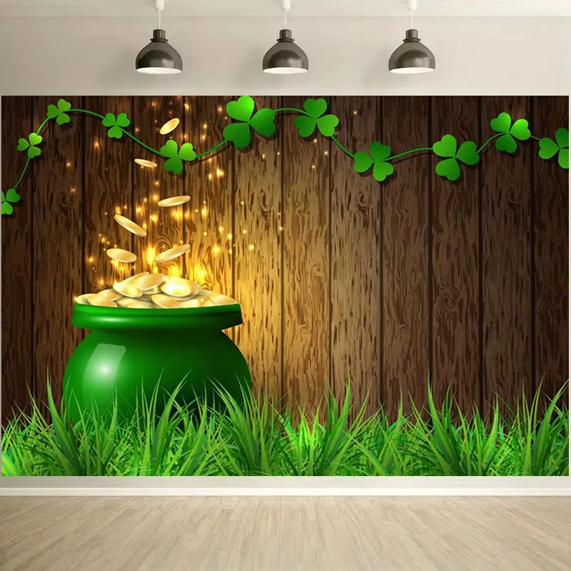 2D-Hintergrund zum St. Patrick's Day, festliche Symbolgläser, Münzen und grüne Hüte; Geburtstagsfeier-Requisiten und Dekorationen im irischen Stil.