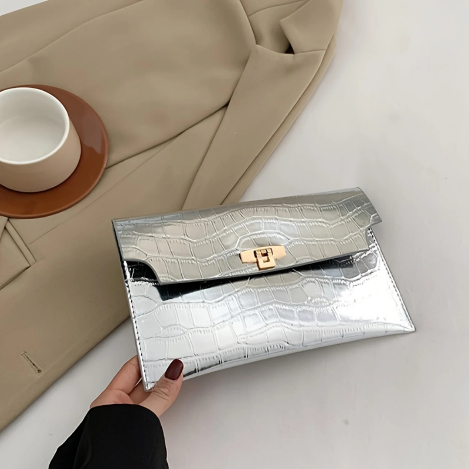 Color Crocodile Pattern Square Clutch Wallet, Minimalist Classic Clutch Purse For Women