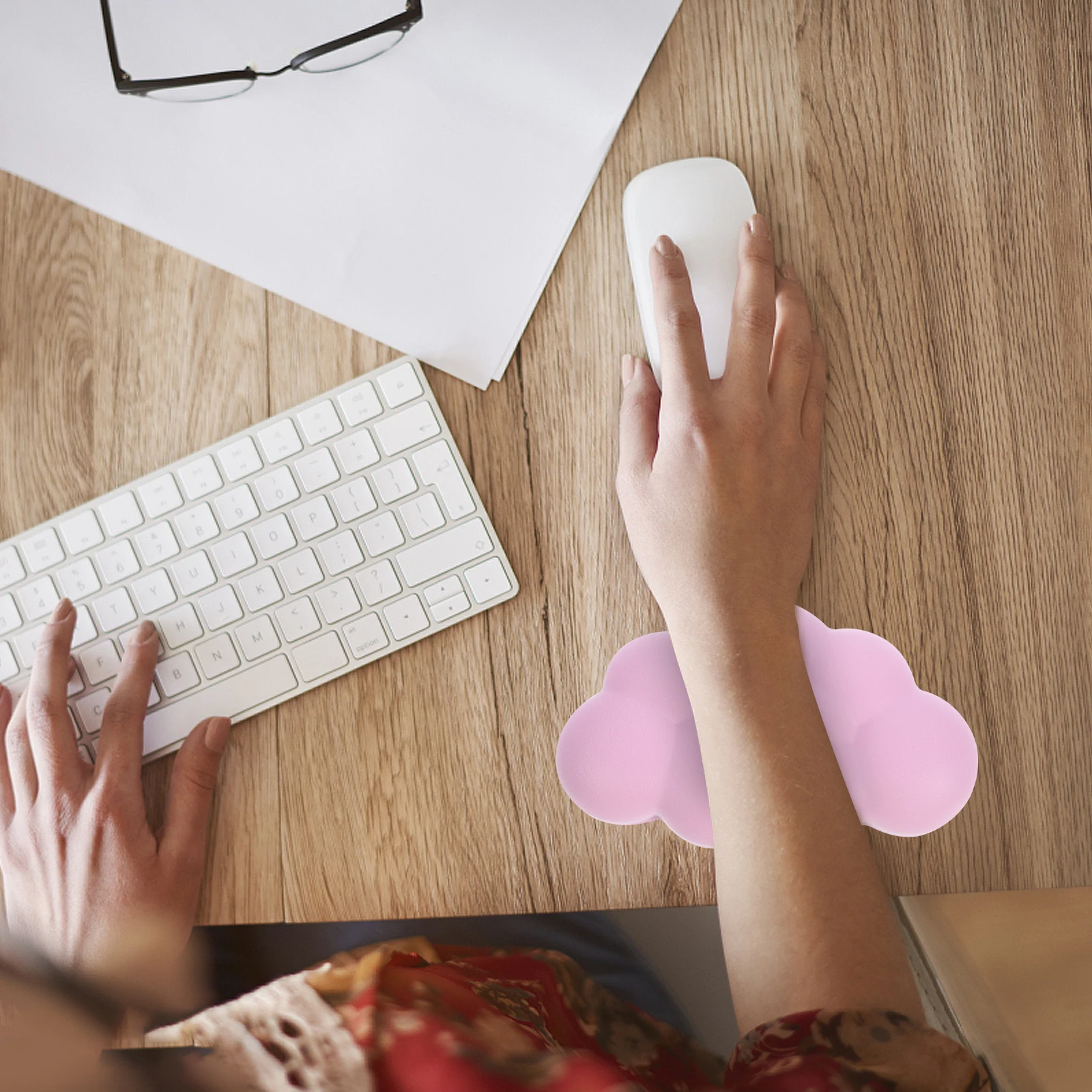 

Memory Foam Mouse Hand Holder Wrist Rest Cute Desk Cloud Pad Rubber Ergonomic Keyboard Office for