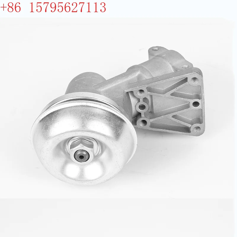 Dia 32 มม.10 ฟันหัวเกียร์ Oleo Mac Trimmer เครื่องตัดหญ้าเกียร์กล่องเกียร์ EM753 746 T / 750 T / 753 T / 755 MASTER 61112072R