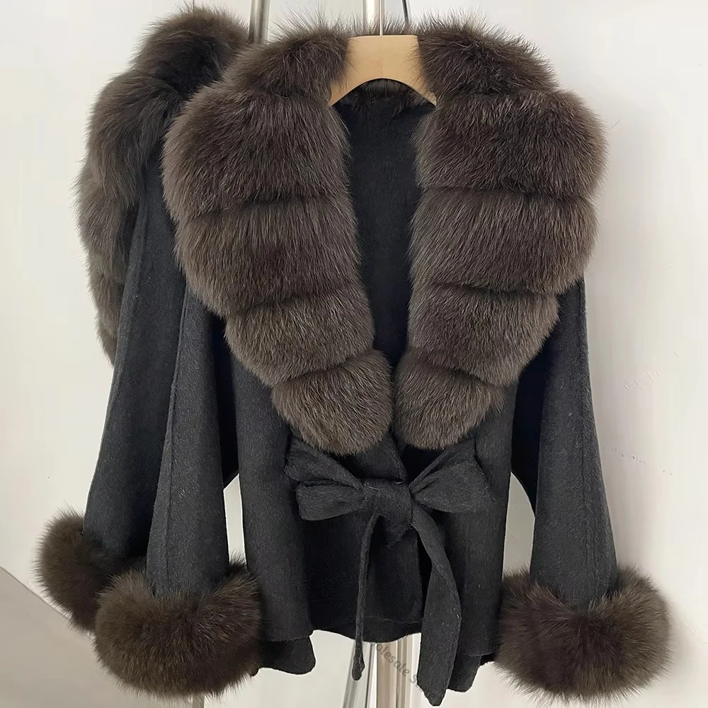 Oversized Women's Long Fur Coat Soft Fur Winter Coat for Woment Cold Weather Protection Woolen Outerwear for Everyday Travel