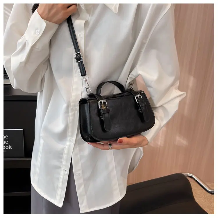 

JIAERDI Vintage Solid Handbags Women 2023 New Summer Retro Black Crossbody Bags Ladies Harajuku Aesthetic Messenger Bags Y2k