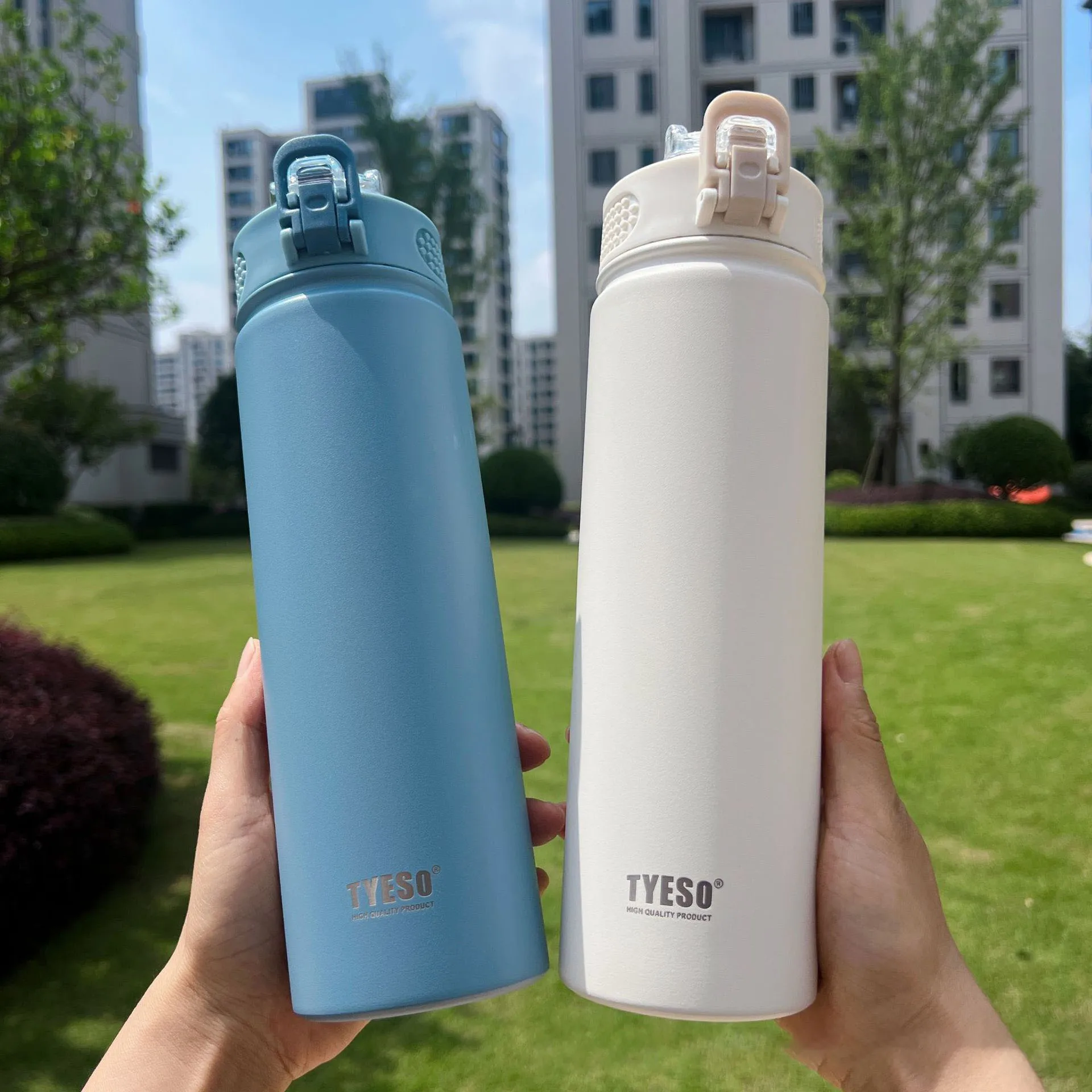 TYESO 600/750ML Stainless Steel Thermos Bottle With Straw Keeps Cold and Heat Thermal Mug Car Thermal Cup Sports Water Bottles