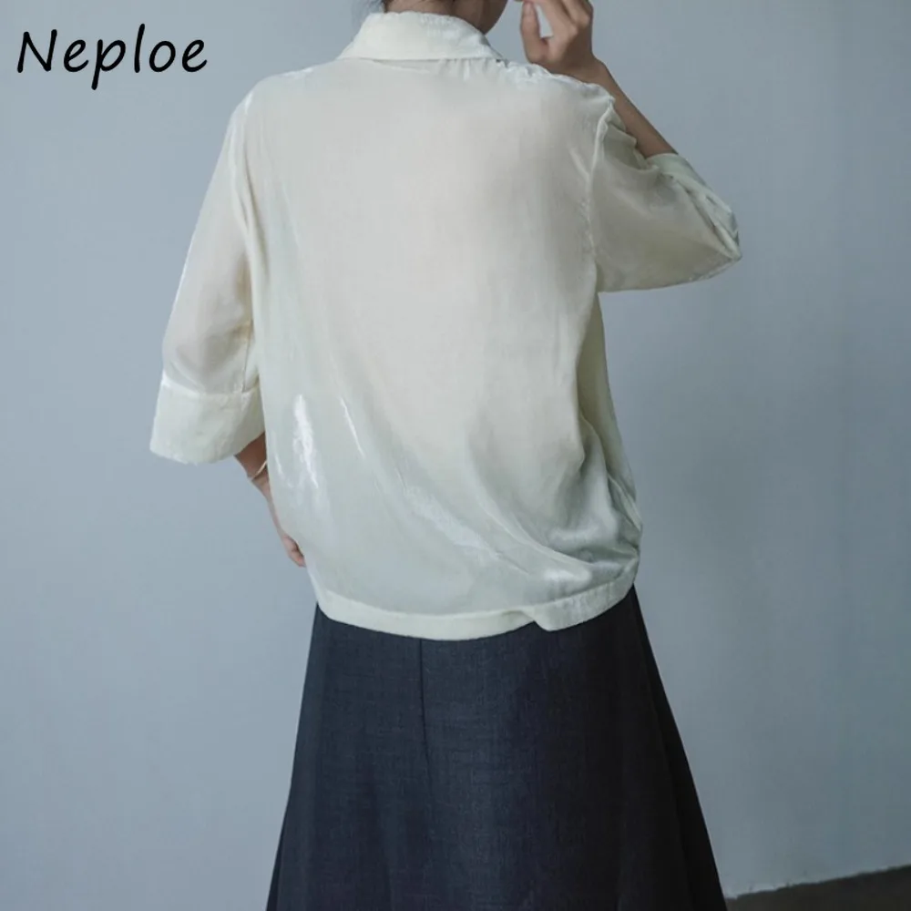 

Neploe Trendy Hong Kong Style New Vintage Ropa Mujer Velvet Loose Turn-down Collar Shirt Japan Slim Elegant All-match Crop Top