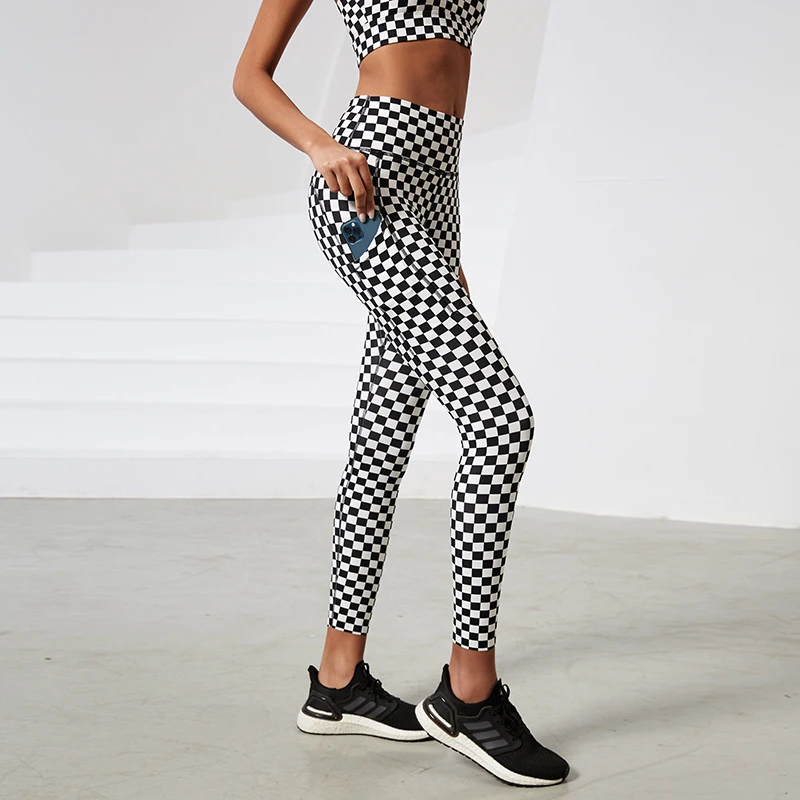 2022 Checkerboard Printing Plaid Leggings Sexy High Waist Hip Lift Stretch Tight Sports Fitness Yoga Pants Leggings With Pockets