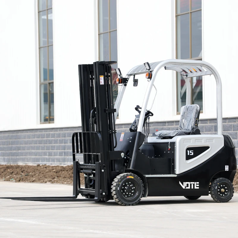 Carrello elevatore elettrico di spedizione gratuita 1.5 tonnellate 3 tonnellate magazzino a quattro ruote camion di caricamento della batteria elevato nuovo carrello elevatore personalizzato