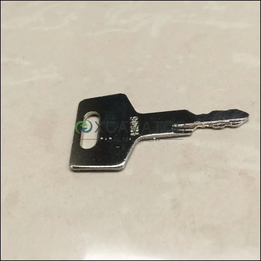 H806 Excavator Keychain for Takeuchi 60/75150/160/175/180 Fuel Tank Cover Ignition Switch Start Key Accessory