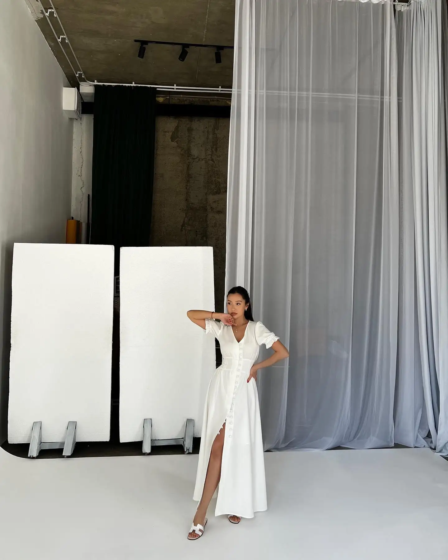 Aangepaste sexy jersey a-lijn knoppen avondjurk delicate korte mouwen v-hals enkellengte فستان • 1897