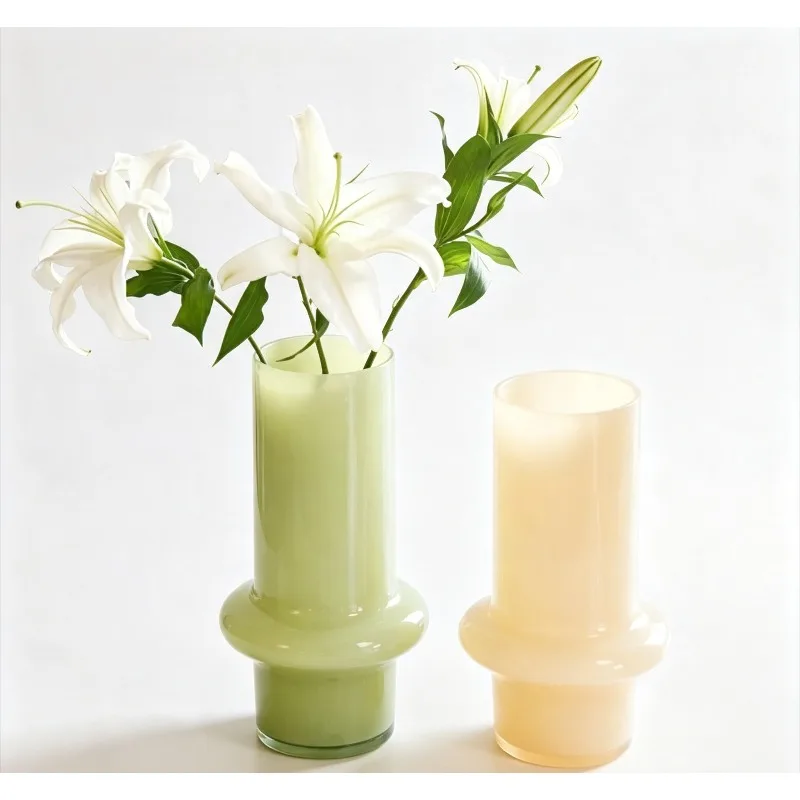Medieval Minimalist Ins Vintage Glass Vase with Flower Arrangement and Water Nurturing, Niche Soft Jade Creative Ornament