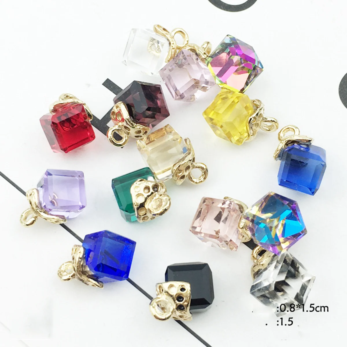 Pendentifs à breloques en cristal cubique, 20 pièces, pour la fabrication de bijoux, collier, boucles d'oreilles, porte-clés, sac, ornement, cadeaux artisanaux créatifs, bricolage